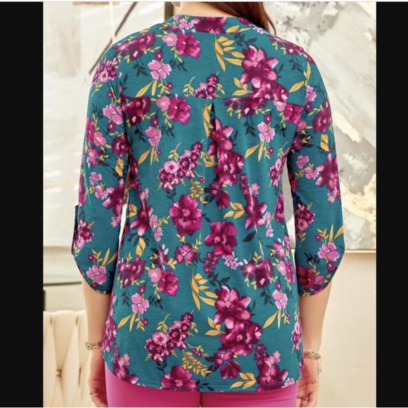 NEW DEAR SCARLETT truly 3/4 sleeve top in teal & magenta floral - Picture 2 of 3